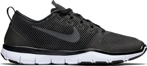 nike free train versatility schwarz rot weiß|Buy Free Train Versatility Shoes: New Releases & Iconic Styles.